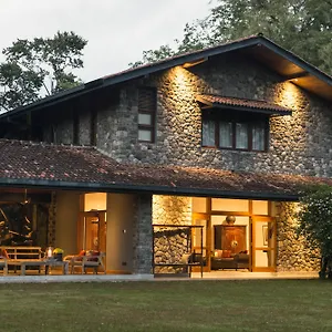 3* Hotel Stone House,